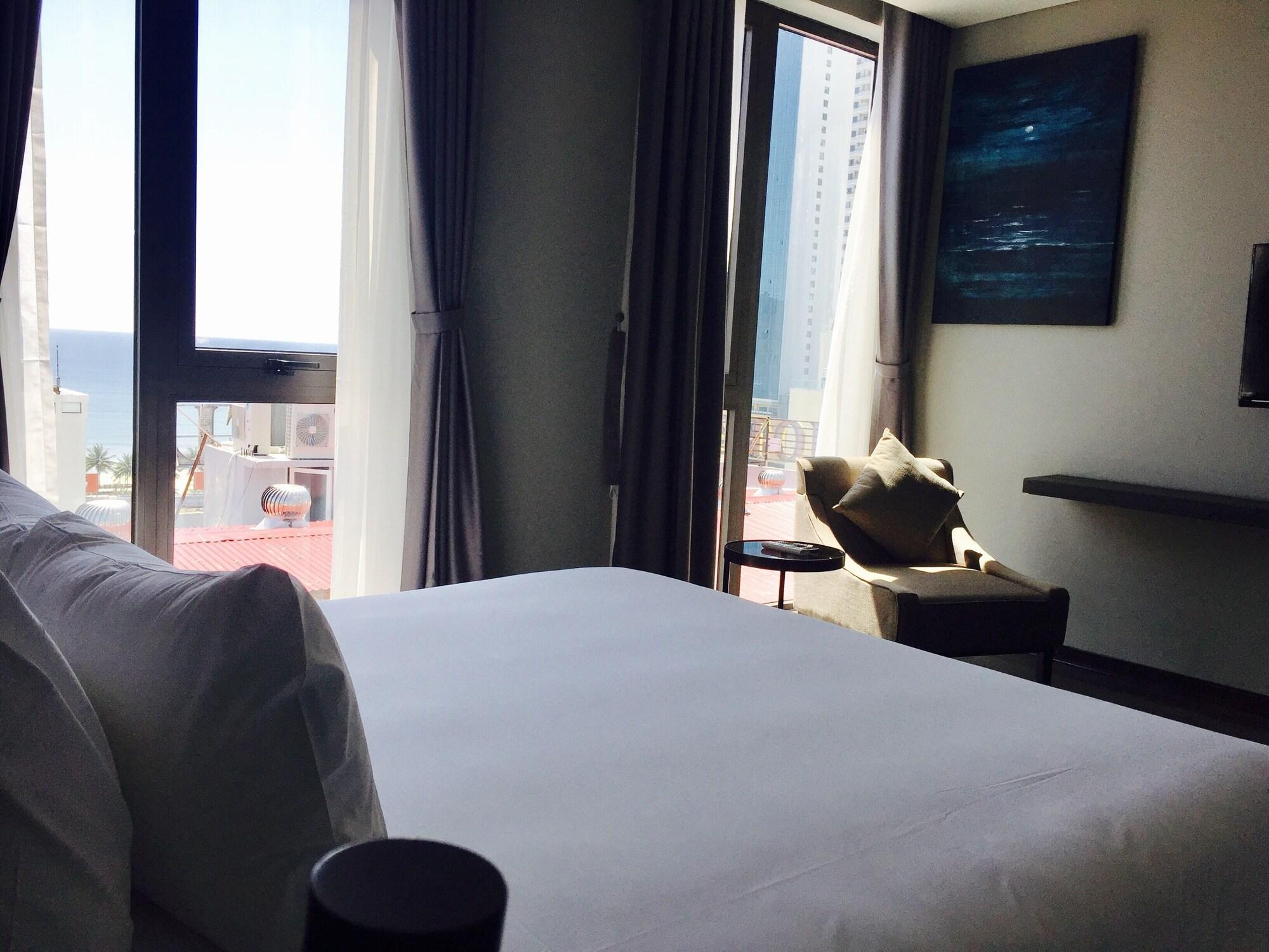 Grand Ocean Luxury Boutique - Infinity Rooftop Pool Da Nang Zewnętrze zdjęcie